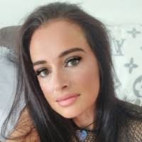 Janine Boyle's Instagram, Twitter & Facebook