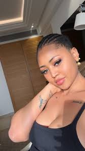 Yummy mummies say 👋 , Skin: @susanchanelbeauty