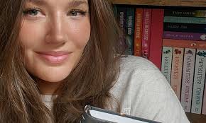 Rising Stars: Meet Kat Wood of Layton