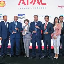 He always helps people and employees who work in the organization of sapura energy. Shahril Shamsuddin Tan Sri Dato Seri Shahril Shamsuddin By Theceoinsight
