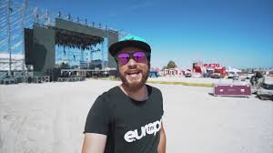 Check spelling or type a new query. Cum Arata Scena De La Europa Fm Live Pe Plaja 2019 Youtube