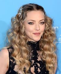 Amanda Seyfried Hairstyles And Haircuts