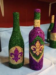 So in the spirit of mardi gras, try one of these easy diy projects for your fat tuesday festivities. 25 Diy Mardi Gras Decorations Which Are Warm Festive Hike N Dip