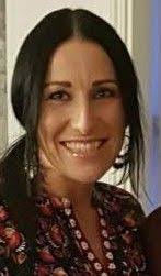 Elizabeth Cotter's Instagram, Twitter & Facebook