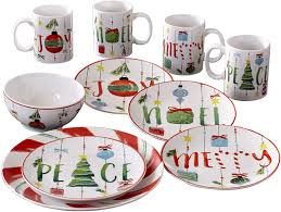 Make your holiday table cheerful and bright. Amazon Com American Atelier Holiday Dinnerware Set 16 Piece Christmas Themed Stoneware Dinner Party Collection W 4 Dinner Plates 4 Salad Plates 4 Bowls 4 Mugs Unique Gift Idea For Christmas Or Birthday Dinnerware Sets