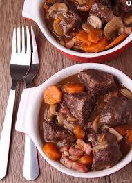 Les Meilleurs Vins Pour Votre Recette De Boeuf Bourguignon Terrafemina