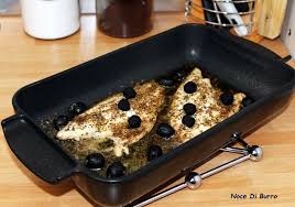 Ideale per la cena di tutta la la ricetta è davvero velocissima… se vi farete pulire i filetti dal pescivendolo, la preparerete ancora più in fretta di un prodotto pronto surgelato. Filetti Di Orata All Origano Secondo Di Pesce Origano Ricette Pesce