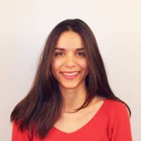 Lisa Pomponio's Instagram, Twitter & Facebook