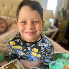 Lizzie Slaughter's Instagram, Twitter & Facebook