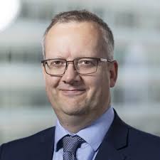 Robin Sharp, Real Estate Commercial