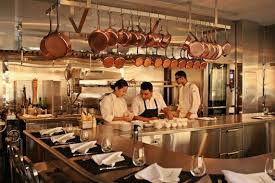 Chef S Table At Brooklyn Fare Restaurant Nyc Buscar Con Google Restaurant Kitchen Design Chefs Table Restaurant New York