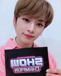 Jun 14, 2021 · 《spring camp》p.o＆宋旻浩虛勢爆滿「我們也曾經胖到90公斤」秒被姜鎬童k.o：「我是小學就胖到90公斤的人」 綜藝 2021年6月14日 星期一13:55 yuan 23 æŽæ—»æµ©å§ Leeknowbar On Twitter Lee Know Lee Know Stray Kids Minho