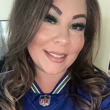 ALL SUSPECTS HAVE BEEN IDENTIFIED***** THANK YOU Detective Bates is  requesting your assistance in identifying the two individuals posted below.  If you can help with identification please contact him at 208-446-1353 or