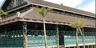 Rumah Lamin Rumah Adat Kalimantan Timur