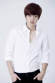 Shin won ho plays tae oh, the silent computer genius. Cross Gene Member Shin Won Ho Joins The Legend Of The Blue Sea Hancinema