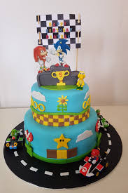 This super mario or sonic cake topper is personalized with your childs name and age. Sonic Mario Birthday Cake Verjaardagstaart Sonic Cake Mario Birthday Cake Birthday Cake