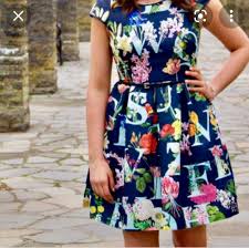 Add sweet fluttery style to her look with this white alphabet dress. Ted Baker Alphabet Dress Size 2 Women S Fashion Dresses Sets Dresses On Carousell
