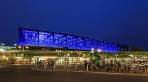 Einkaufsbahnhofe For Light Art Magazine