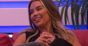 Who is Samantha Kenny? Meet Love Island 2024 contestant and make-up artist 