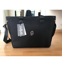 Pour accessoiriser vos tenues, découvrez les dernières collections de sacs liu jo. A L Epaule Le Sac Liu Jo Vestiti Firmati Life Smiles