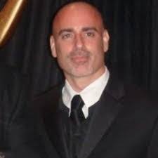 Aaron Vogel's Instagram, Twitter & Facebook