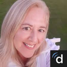 Christina Beyer's Instagram, Twitter & Facebook