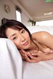 JJGirls Touch Momoko Tani 谷桃子Gallery