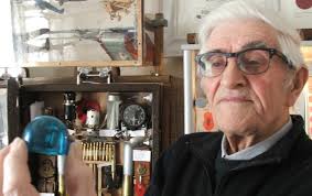 COLUMN: War-time memento shines a light