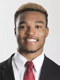 Football Drops Opener to No. 8/7 Washington