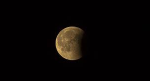 Da pescatori molte volte ci siamo chiesti se le fasi della luna influiscono sul risultato delle nostre battute di pesca. Il 24 Giugno Torna La Superluna L Ultima Dell Anno Galileo
