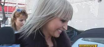 Trebuie să înțelegem fiecare generație care vine. Video Simona Florescu Acuzata Ca I A Golit Conturile Fostului Sot Vezi Raspunsul Blondei Antena 1