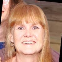 Shelley Marr's Instagram, Twitter & Facebook