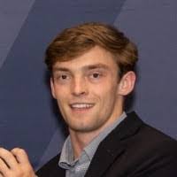 Jennifer Rowton's Instagram, Twitter & Facebook