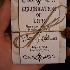 Do It Yourself Personalized Memorial Forget Me Not Seed Etsy In 2020 Forget Me Not Seeds Seed Packets Flower Seeds Packets