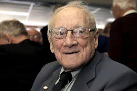 WWII veterans reunite in Motueka over lunch and stories