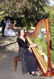 This Wedding Photo Was Taken Just Outside The White Garden At Leu Gardens In Orlando Fl Leugardens G Destin Florida Wedding Wedding Ceremony Garden Wedding