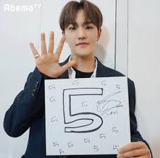 Merchandise 予約販売決定！ seventeen official light stick ver.2, classic collection merch weverse shop japanにて販売開始！ aqua wave with seventeen merchandise 予約販売決 … Abema Twt Seventeen Countdown Hoshi ãã· ã¶ã¡ æ¦®