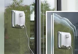 Fish window cleaning is the premier window washing and cleaning service in the united states. How A Window Cleaning Robot Works And Its Major Benefits Az Big Media