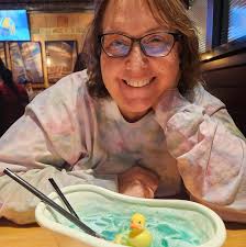 What are scenic drives and attractions near Seattle with limited walking?