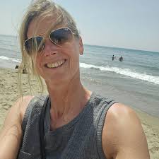 Wendy Devries in people