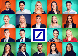 Katharina, angelina und friedrich (auszubildende und dual studierende der deutschen bank) deutsche bank im banking der zukunft perspektiven eröffnen. Influencermarketing Im Azubimarketing Der Deutschen Bank Saatkorn