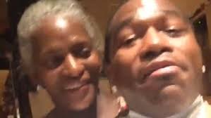 3:31 fight hub tv 39 835 просмотров. Adrien Broner Parties With His Mum After Shawn Porter Loss Daily Mail Online