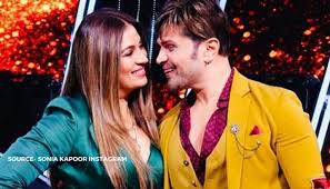 Check spelling or type a new query. Himesh Reshammiya To Celebrate Valentine S Day With Wife Soniya On Indian Idol 12