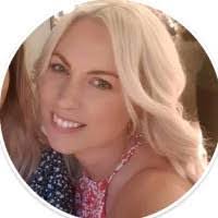 Michelle Probert's Instagram, Twitter & Facebook