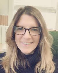 Denise Luft's Instagram, Twitter & Facebook