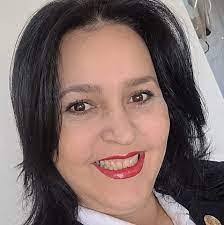 Leonor Arnold's Instagram, Twitter & Facebook