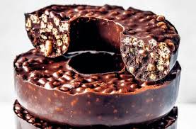 Une Recette Parfaite De Beignes Croustillants Au Chocolat 3 Ingredients Recipe Desserts Chocolat Recipe Chocolate Crunch