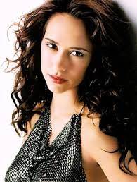 Bonjour Healthy Lifestyle Healthy Lifestyle Blog Curly Hair Styles Hair Styles Long Hair Styles