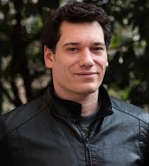 En mars 2017, plus d'1 Français sur 2 a regardé au moins une vidéo sur un  ordinateur