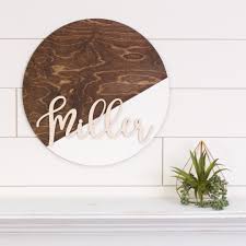 So make your diy sign using one of these easy tutorials. Diy Modern Round Family Name Sign Craftcuts Com